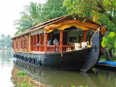 houseboats in kerala. Noahark House Boats At